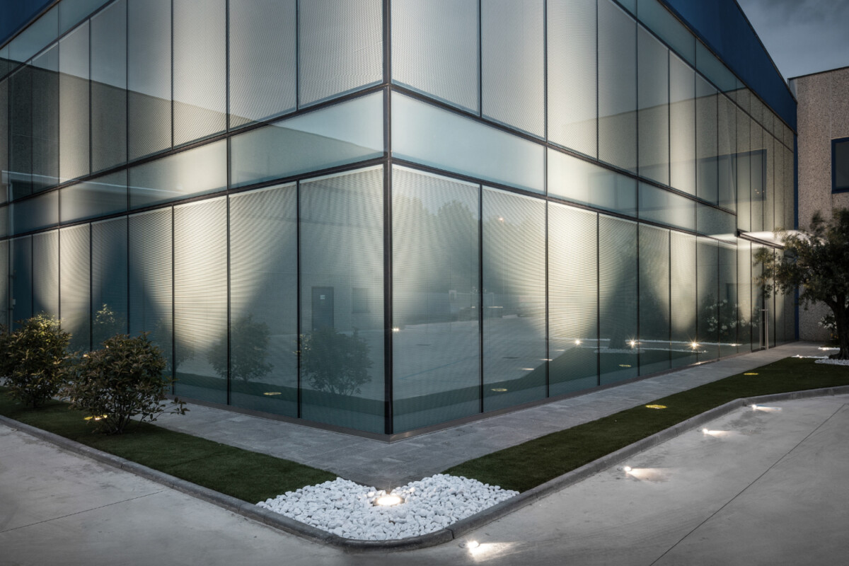 Passum Passum™ Sidewards 70 – Luminart Lighting